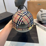 Burberry_NoReturn_Gold_Equestrian_Knight_Monogram_Premium_Unisex_Cap_(With_Safety_Box)