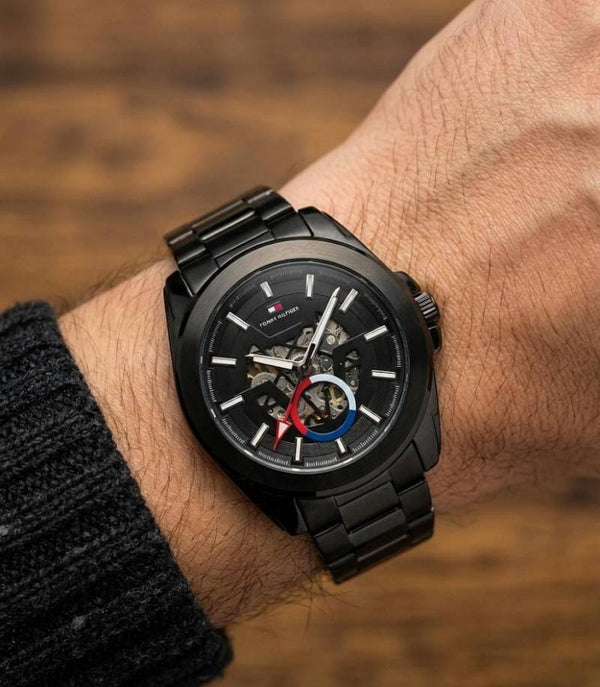 Tommy Hilfigar automatic skeleton