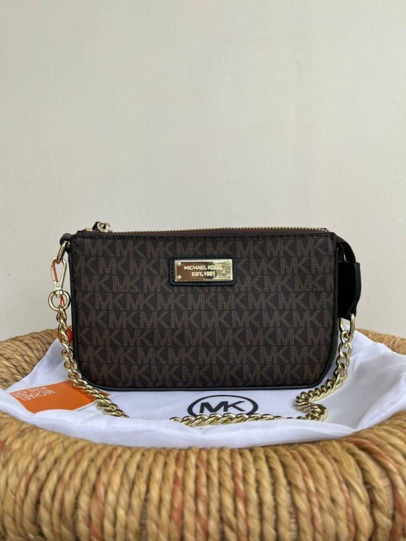 Michael_Kors_Chain_Pouchette_With_DustCover