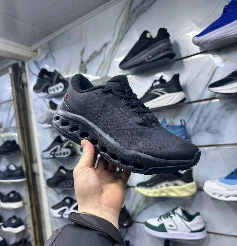 ON Cloudsurfer Trail 2 Waterproof Black