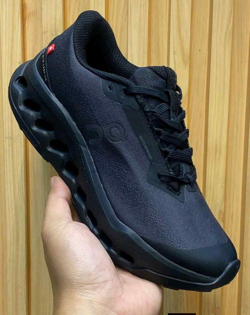 ON Cloudsurfer Trail 2 Waterproof Black