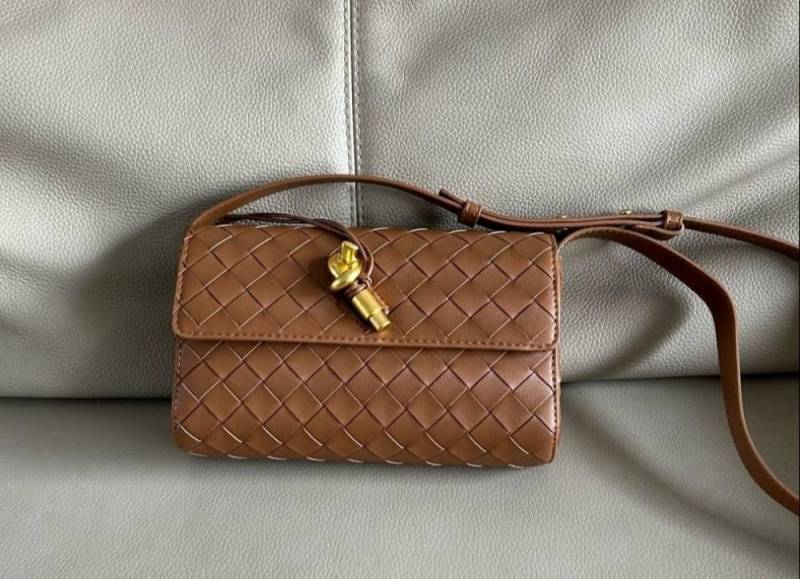 Bottega Veneta Andiamo Crossbody Bag With Original Box & Dust Cover