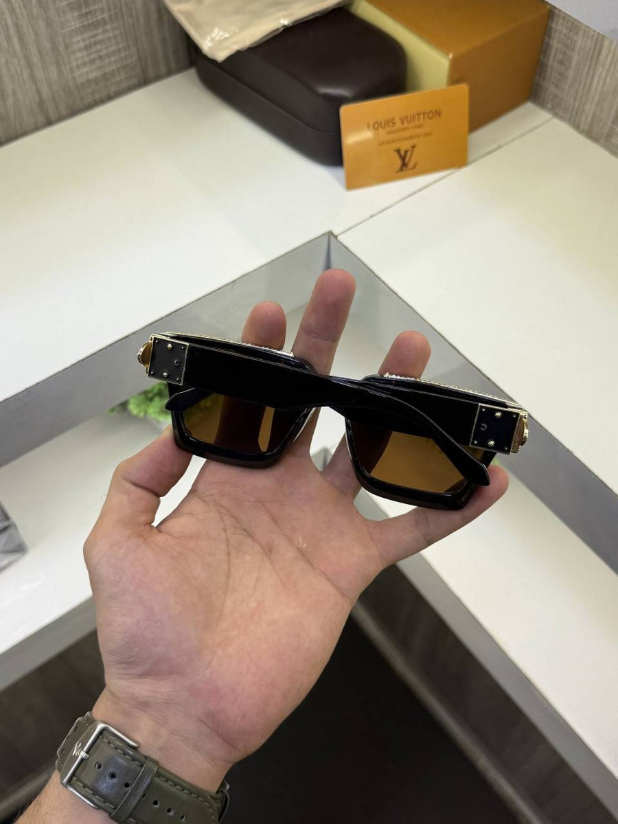 Louis Vuitton 65N Sunglass