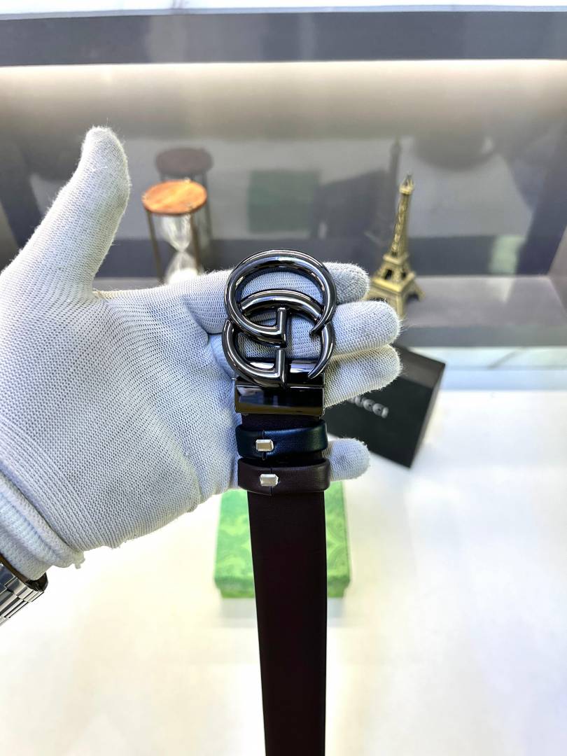 Gucci Grey Glossy Reversible Belt Fa 643