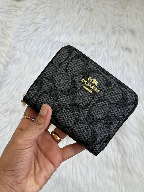 Coach_107_Black_Mini_Wallet_With_OriginalBox