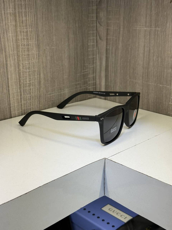Gucci GG2526 Premium sunglass