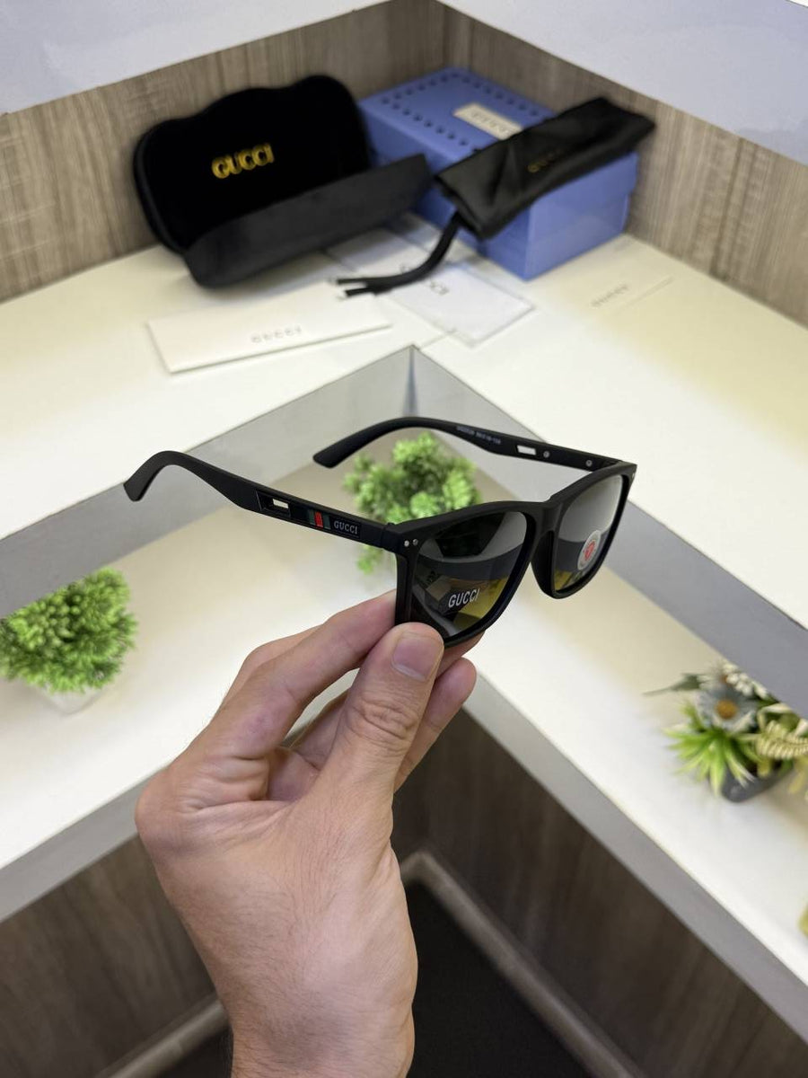 Gucci GG2526 Premium sunglass