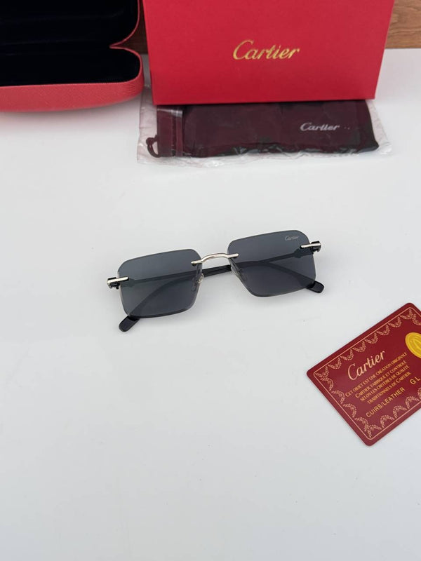 Cartiar0502_gold_black