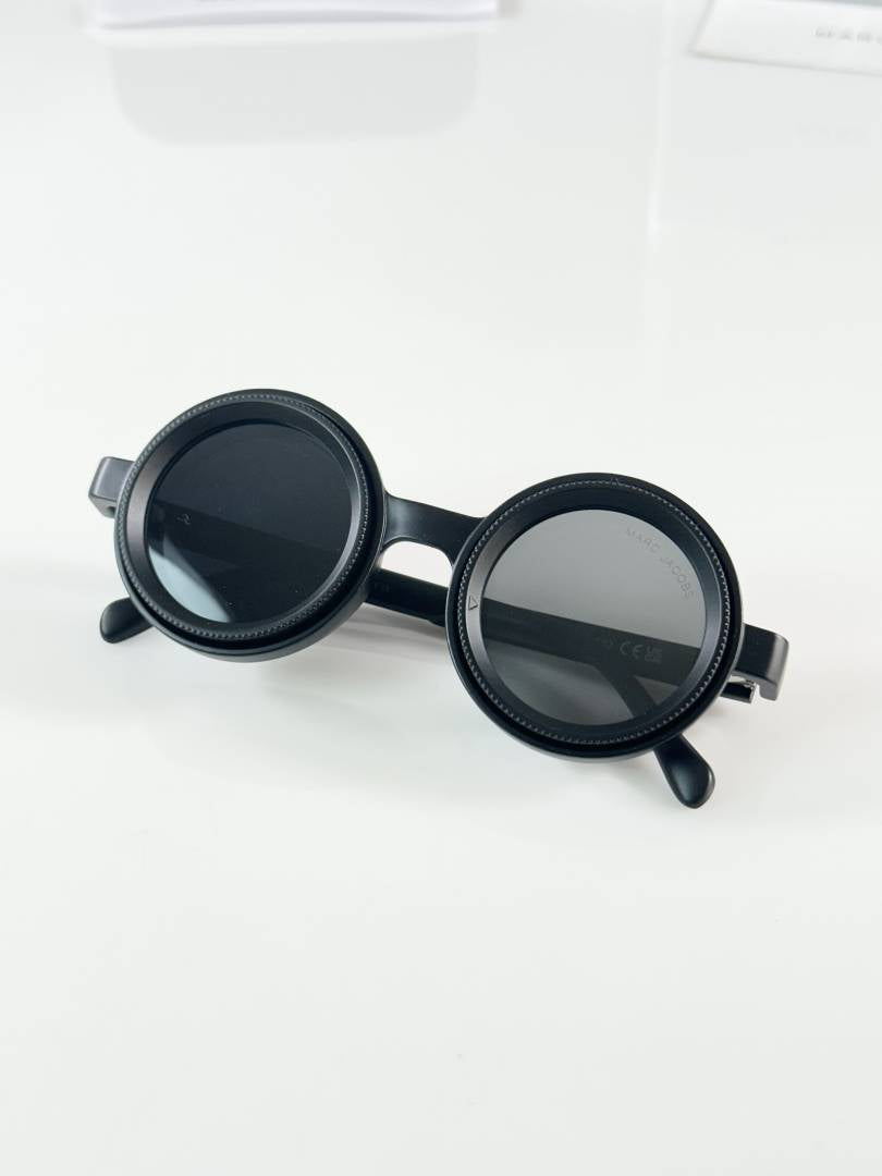 Marc Jacobs Adjustable 8357 Black