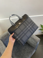 Burberry checks laptop bag with steel logo and starp grey black