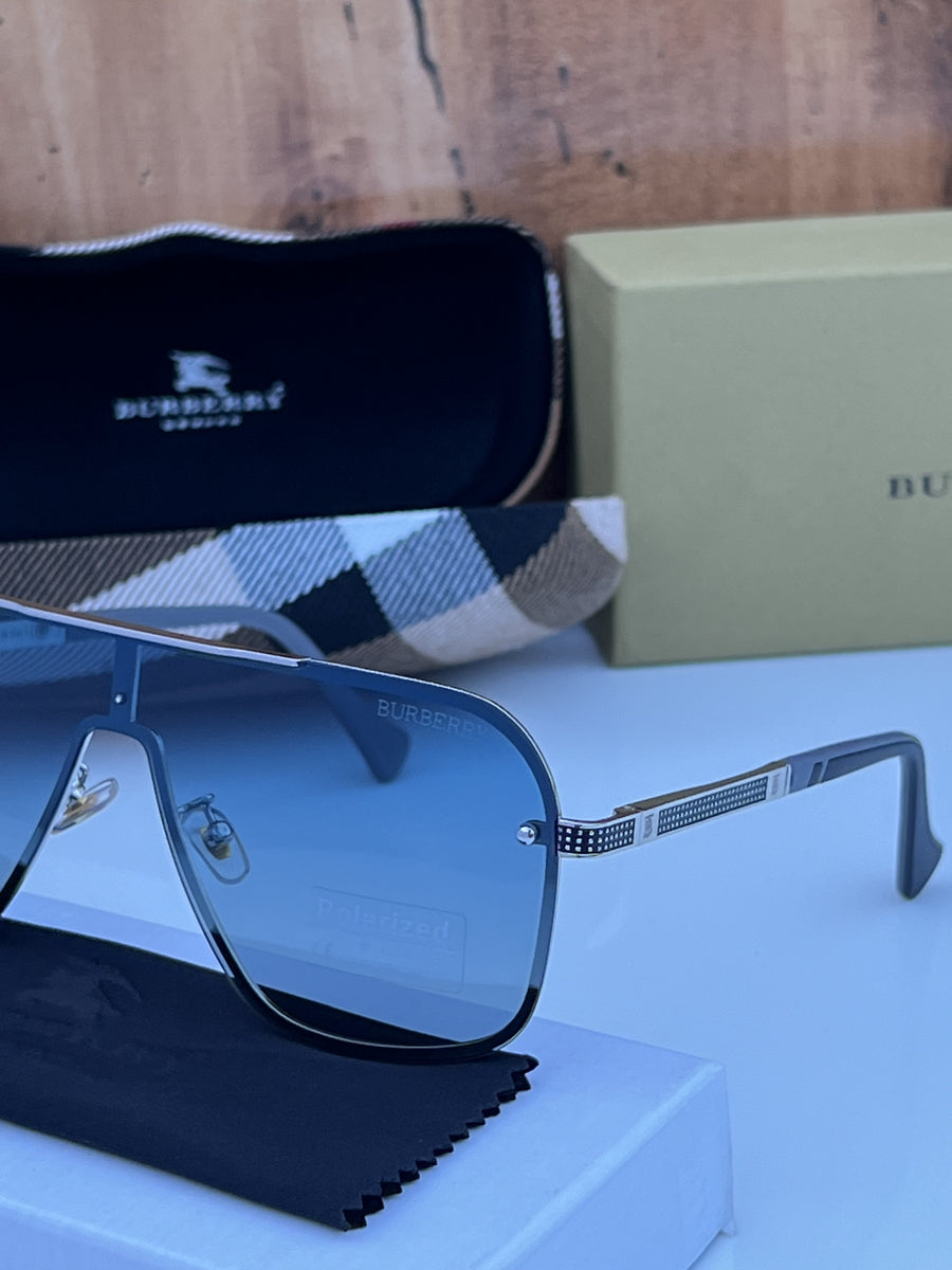 Burberry_503_silver_blue