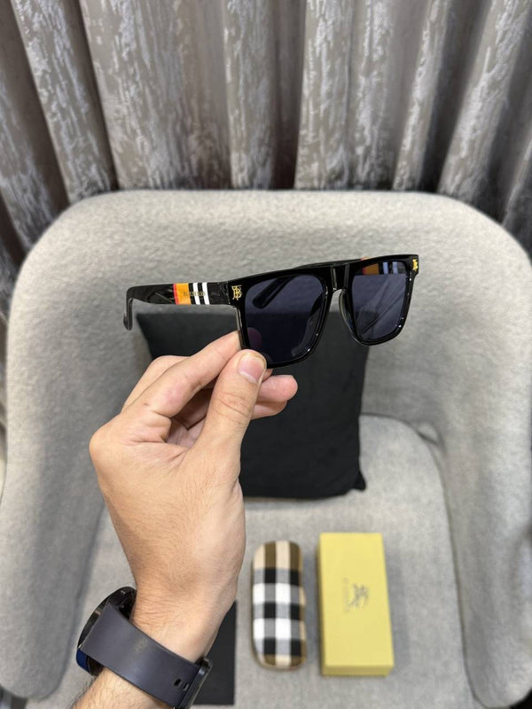 Burberry 2114 Premium sunglass ( Glossy Frame )