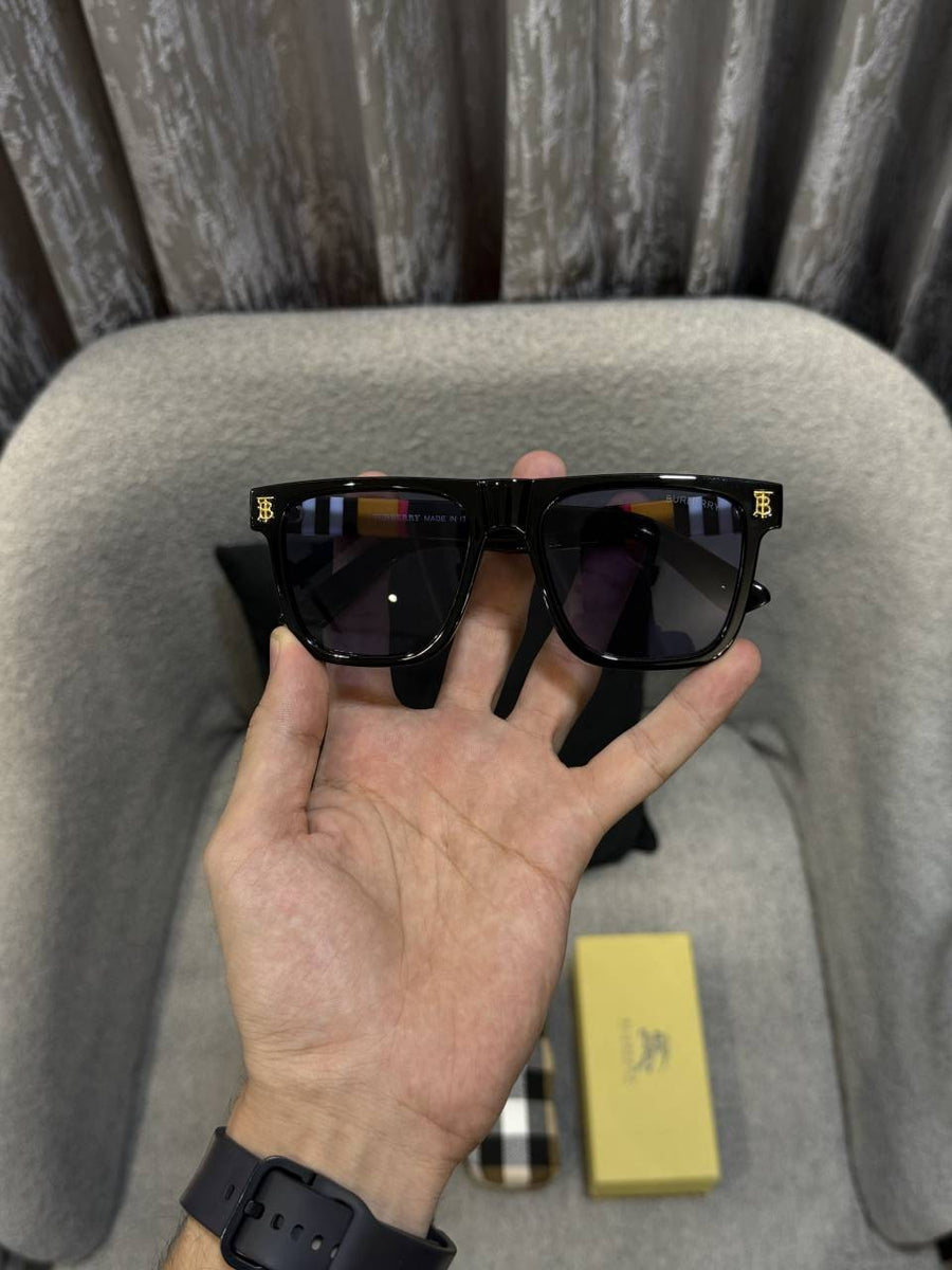 Burberry 2114 Premium sunglass ( Glossy Frame )