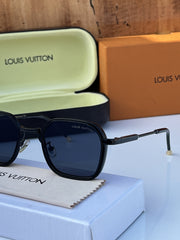 Louis Vuitton_69_full_black