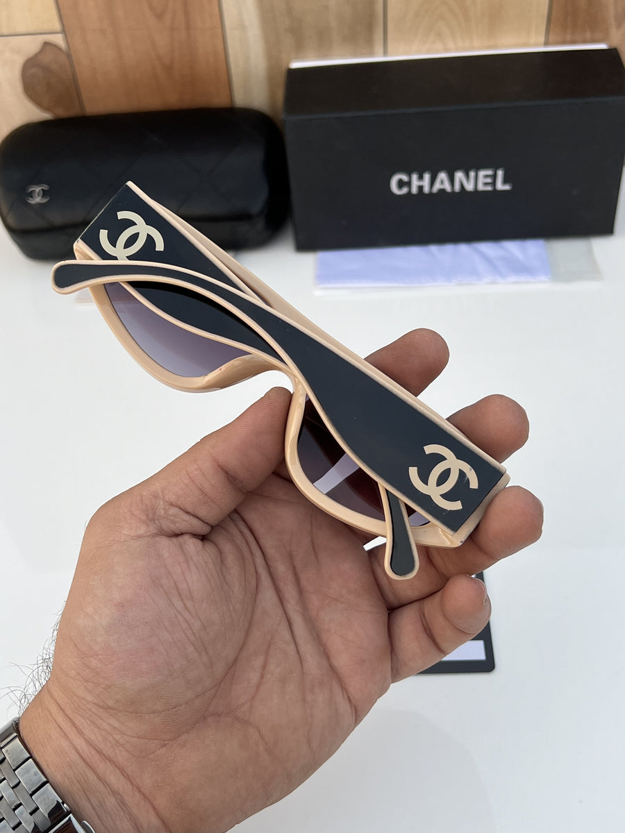 Chanel 1001 peach black