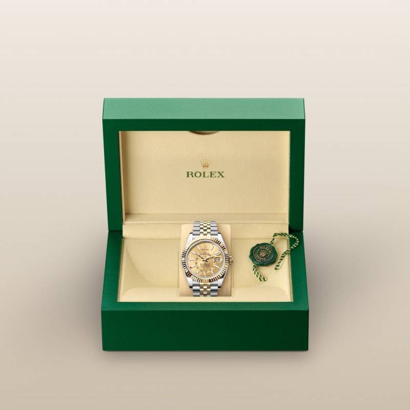 Rolex Oyster perpetual Sky Dweller Z-R Premium