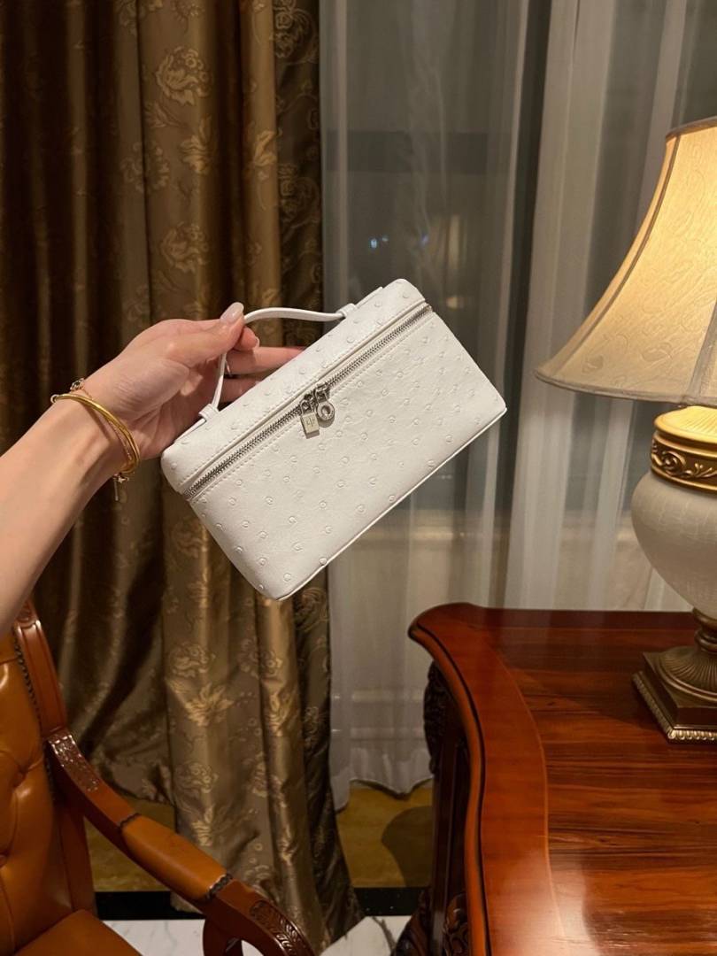 Loro Piana Extra Pocket L19 Ostrich Leather Crossbody Bag With Original Box Dust Cover