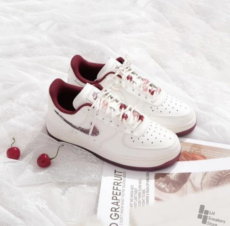 Nike AIRFORCE 1 VALENTINES DAY SEMI UA 161