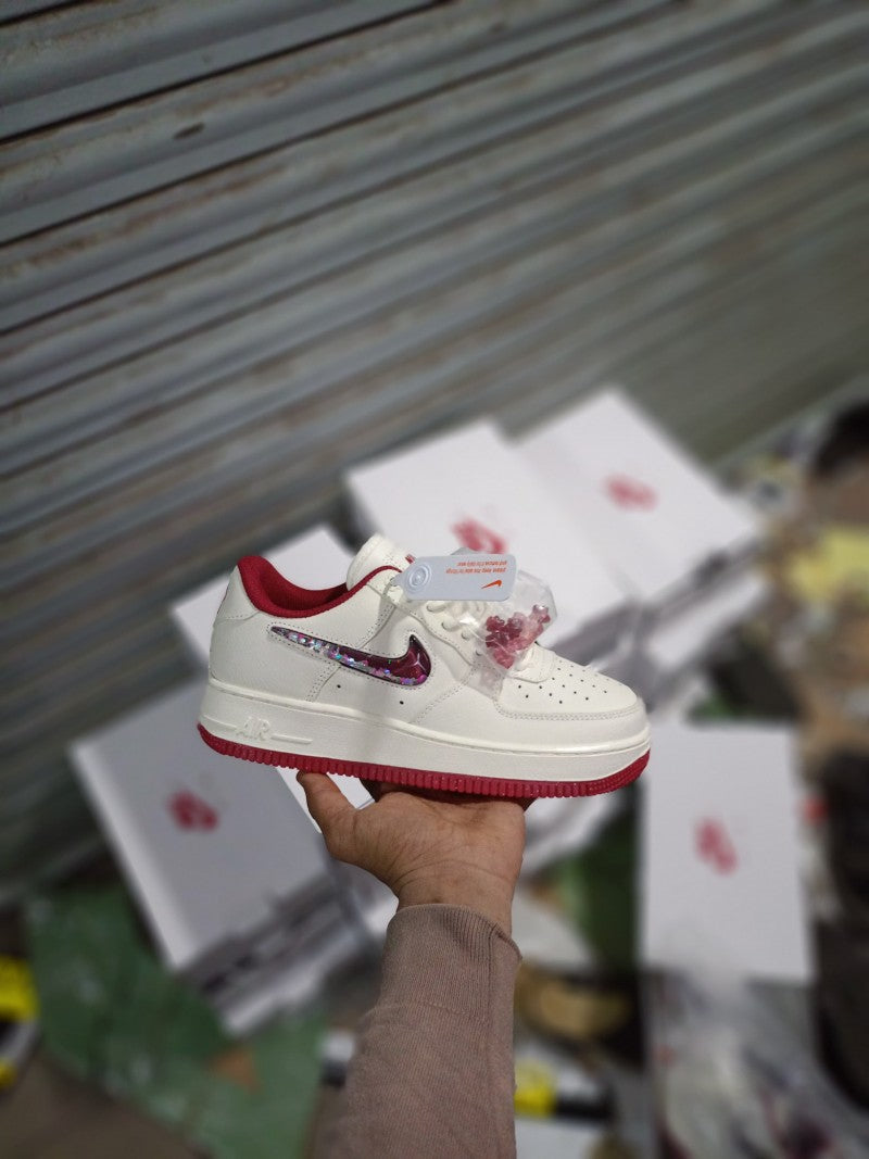 Nike AIRFORCE 1 VALENTINES DAY SEMI UA 161