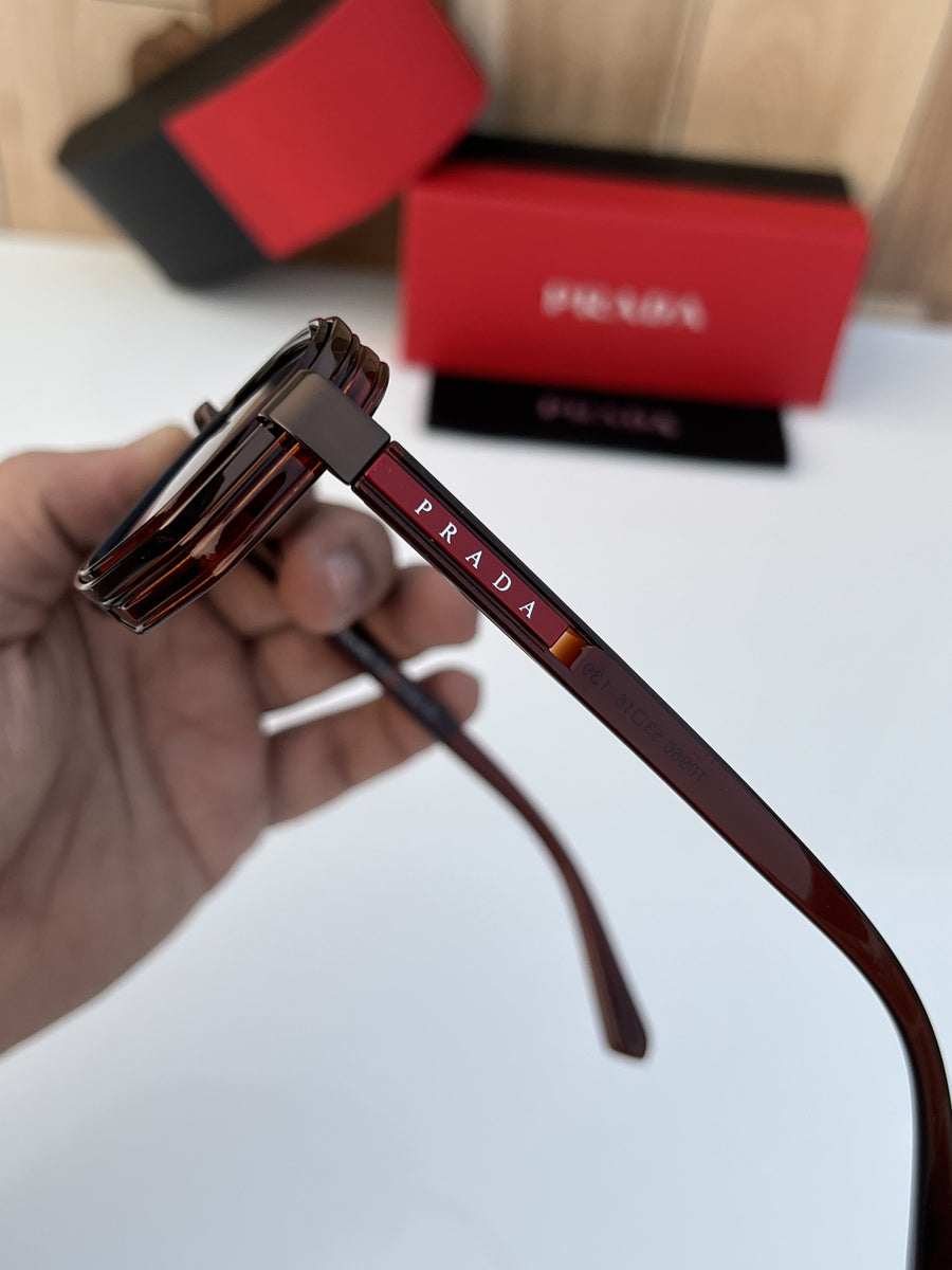 Prada_0960_brown