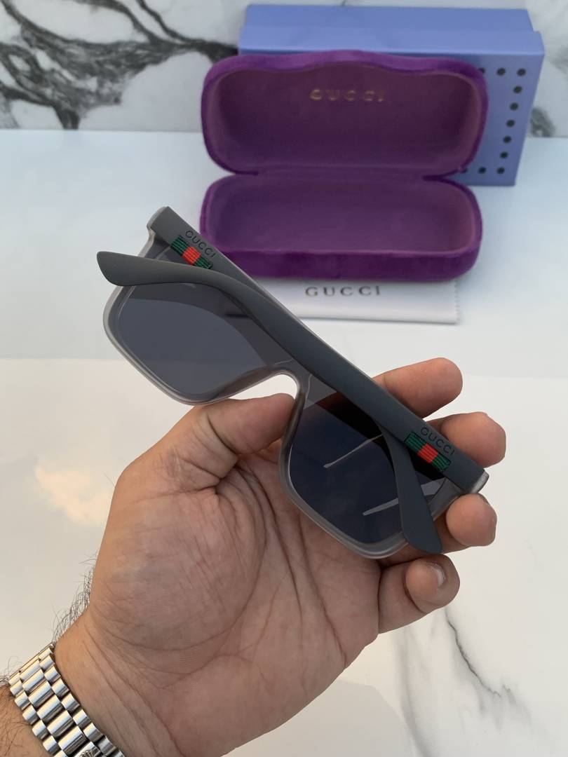 Gucci_21016_grey