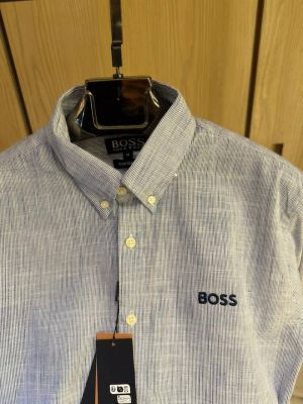 BOSxS IMPORTED STORE ARTICLE SHIRTx