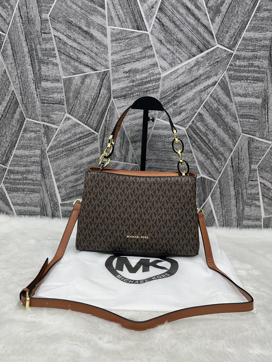 Michael Kors_Signature_Logo_Handbag_With_DustCover