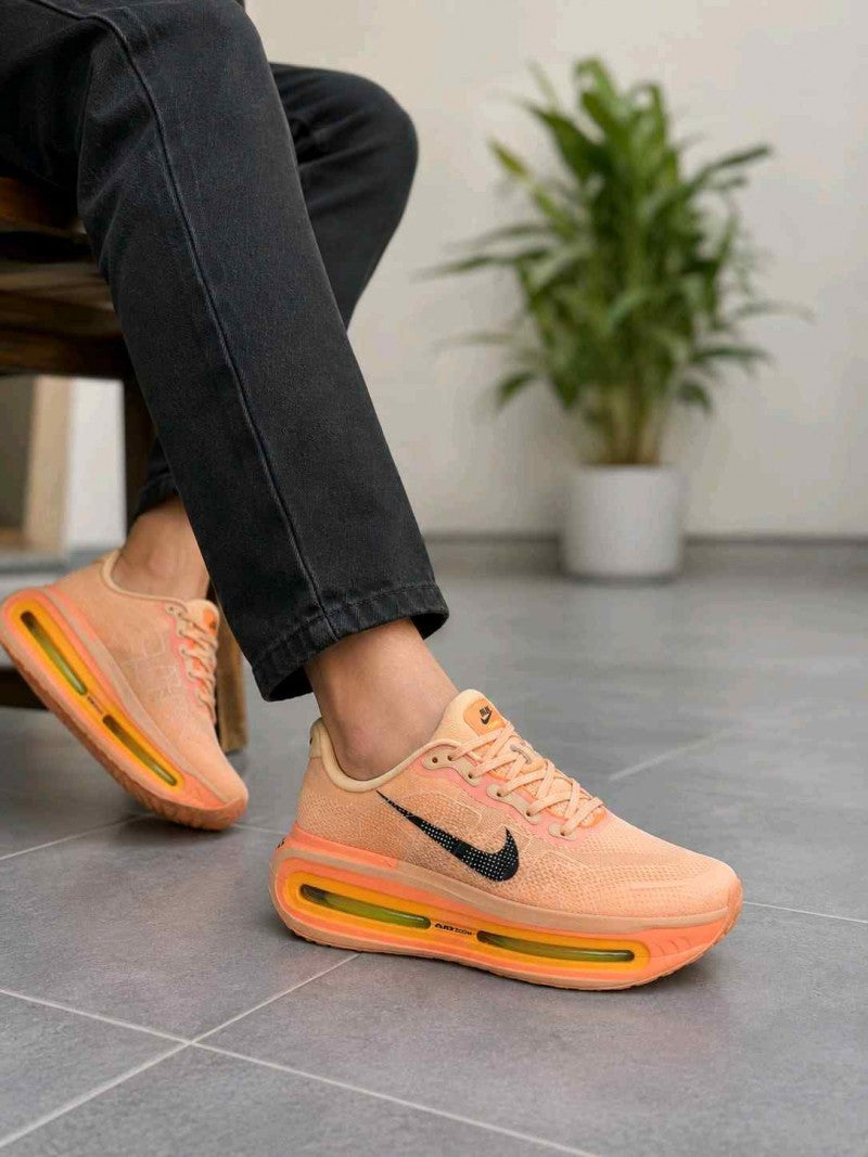 Nike Vomero Premium Orange 2672