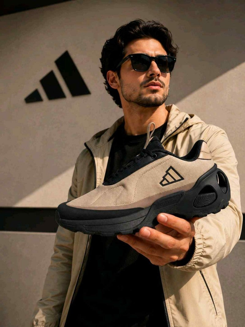 Adidas Wonder Runner Beige Black 821