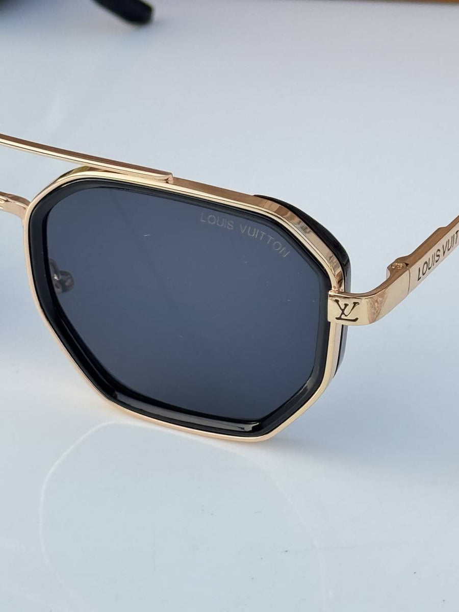 Louis Vuitton_06_gold_black