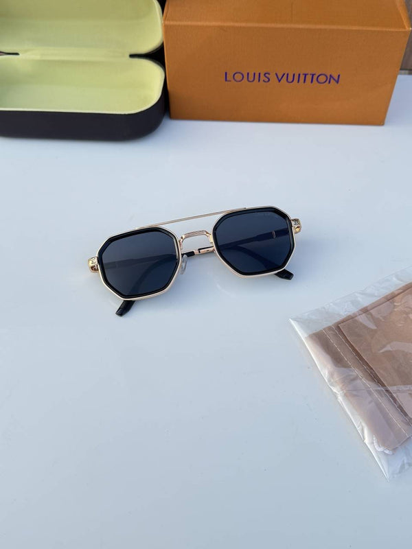 Louis Vuitton_06_gold_black