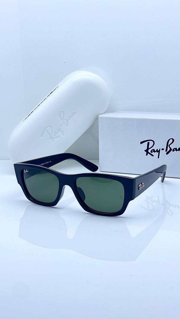 Ray-Ban 0947 black green