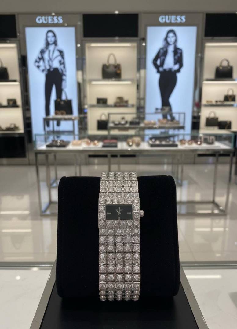 Guess s For Her 228