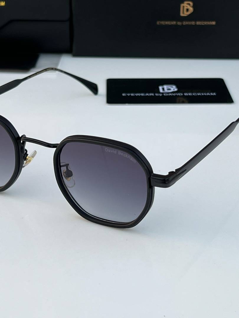 David beckham 72302 black shaded