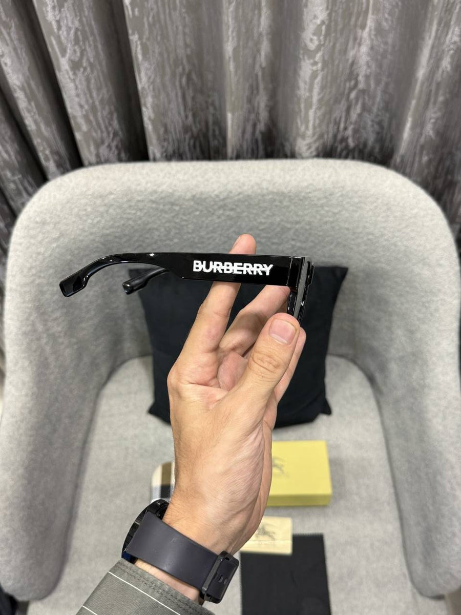 Burberry 4358 Premium sunglass