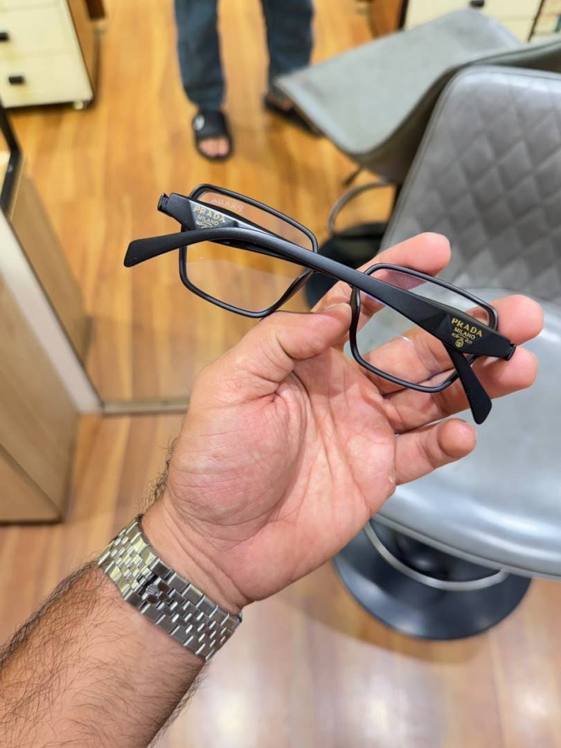Prada 7381 black plano