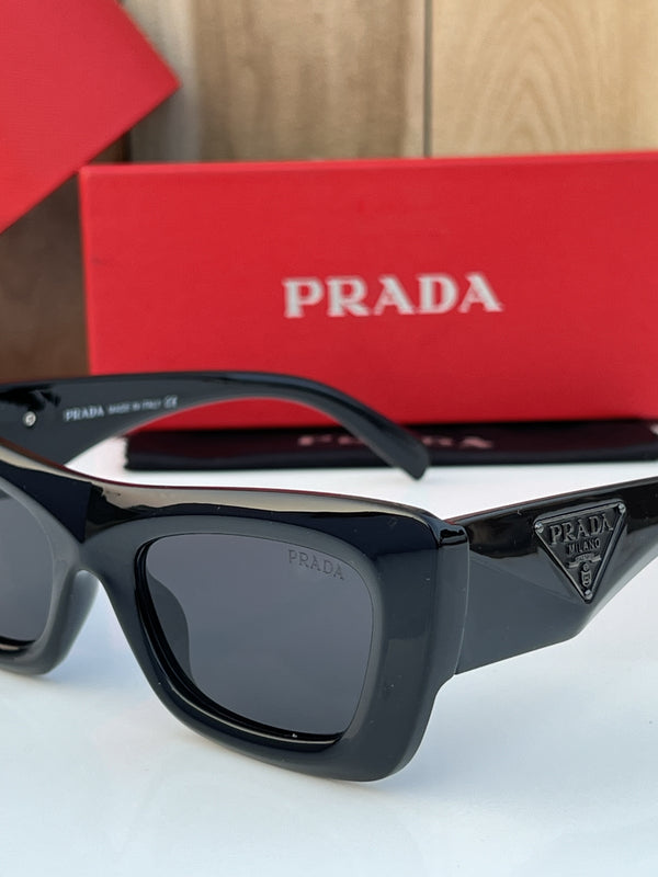 Prada_58054_black