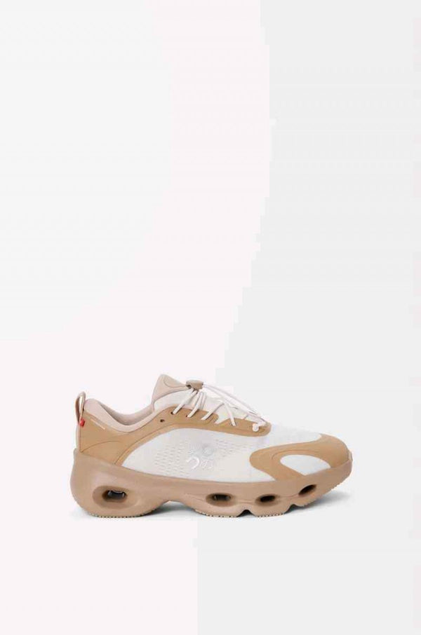 Loewe x On Running Cloudsolo Beige