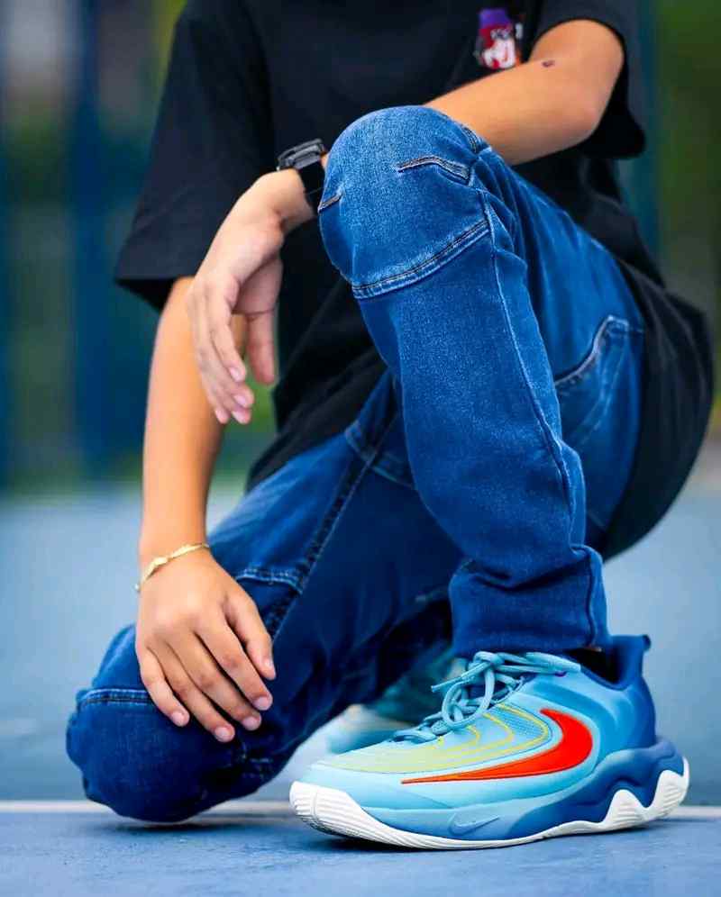 Nike Giannis Immortality 4 JR