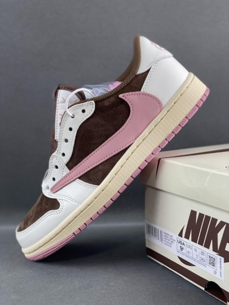 Nike AIR JORDAN 1 LOW X TRAVIS SCOTT DARK PONY PINK
