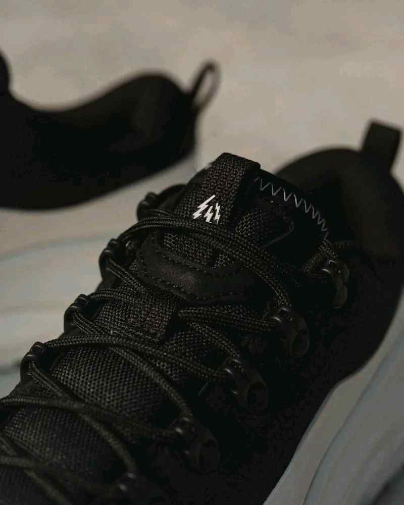 Hidden Character X HOKA Tor Summit White Black 177