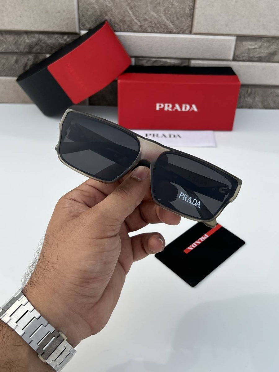 Prada_629_green