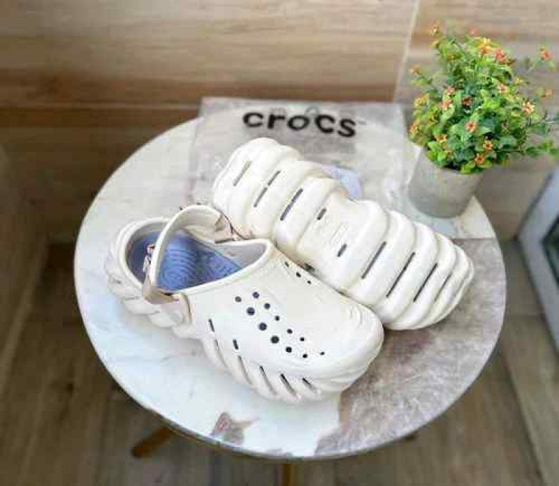 Crocs Echo clog Poplogo stucco white