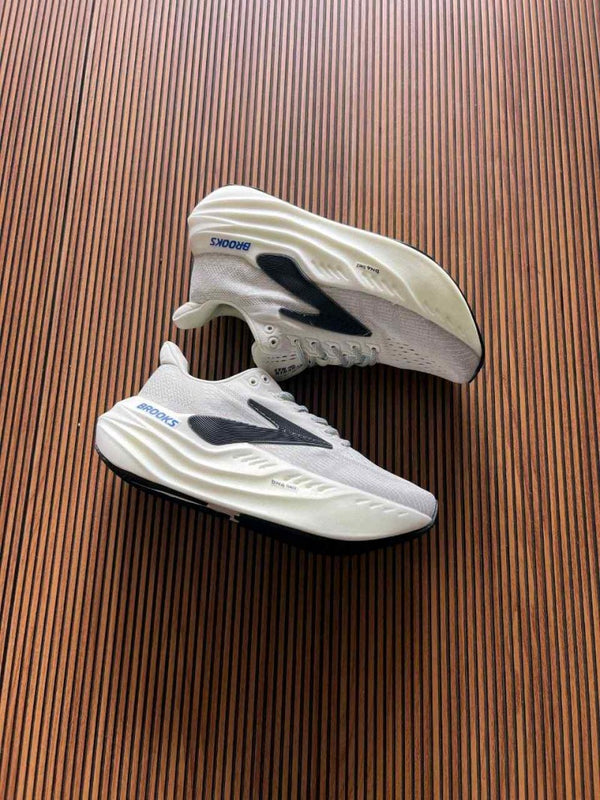 Brooks Glycerine Max Road Running White 2614