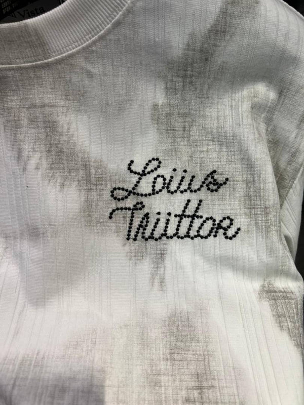 v-uitton imported sweatshirt store article white and grey
