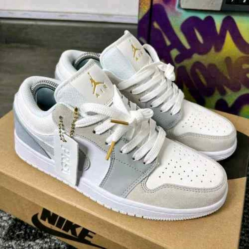 Nike Air Jordan 1 Low Paris 1058
