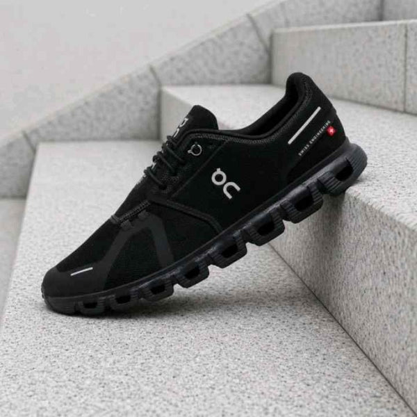ON CLOUD 6 WATERPROOF FULL BLACK