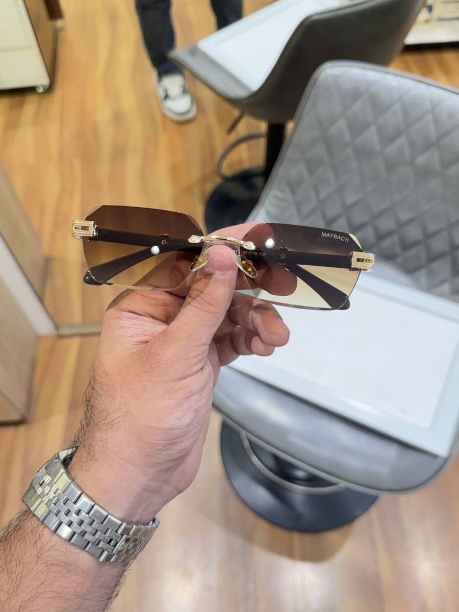 Maybach_012_gold_brown