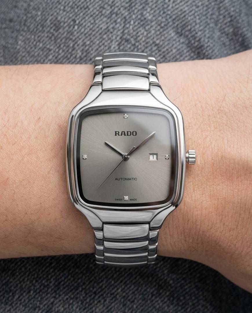 Rado True Square