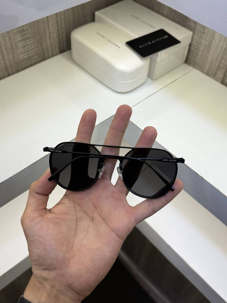 Marc Jacobs Full Black